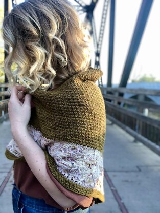 Golden Sparrow Shawl