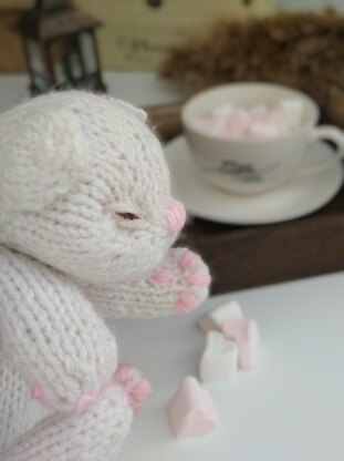 Kitten knitting pattern. Sleeping kitten knitting pattern