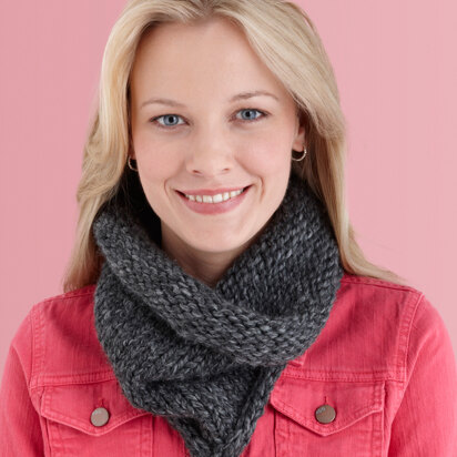 Bandanna Cowl in Lion Brand Wool-Ease Thick & Quick - L10746