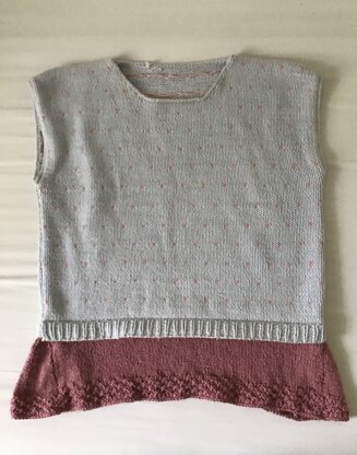 Up-cycling a knitted cotton summer top, made more than 36 years ago.