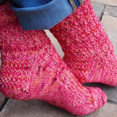 Seasonal Shift - knitting pattern