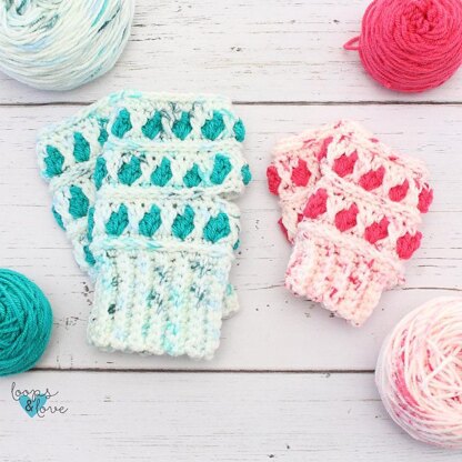 Peek-a-Boo Fingerless Gloves