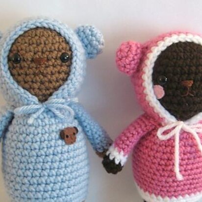 Wintertime Bears Amigurumi Pattern