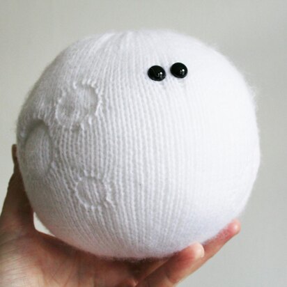 Amigurumi Moon