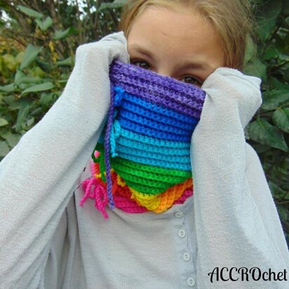 Rainbow convertible cowl