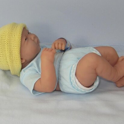 Preemie, Tiny and Newborn Baby Simple 4 Ply Beanie Hat