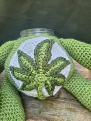 Mary Jane Leaf Stash Jar Bear