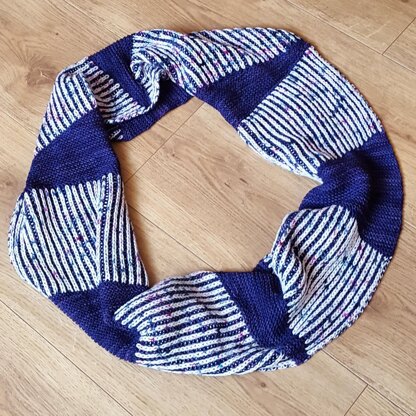 Biased Brioche Cowl