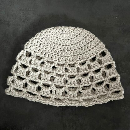 Lacy Diamond Mesh Beanie