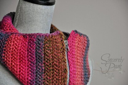 Steff Herringbone Cowl