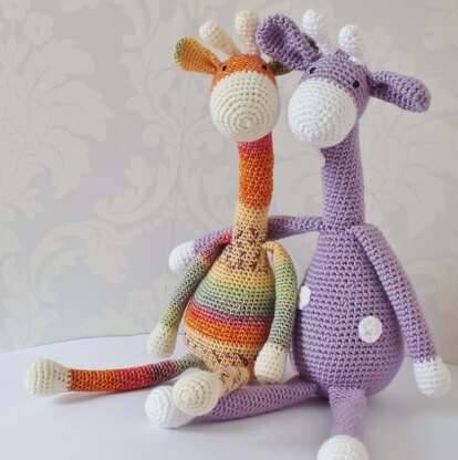 Crochet giraffe