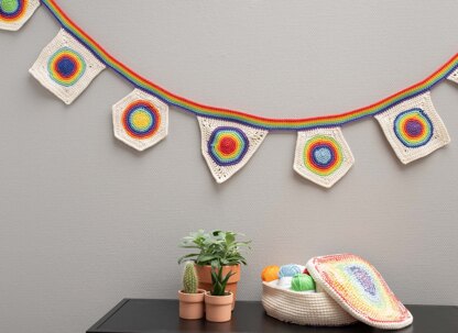 Rainbow Flag Line in Yarn and Colors Epic - YAC100059 - Downloadable PDF