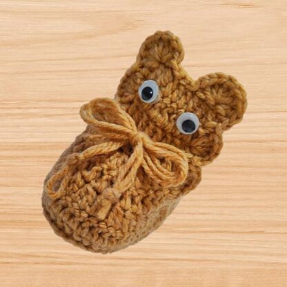 Crochet baby bootie