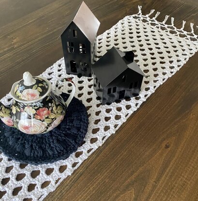 Honeycomb Table Runner