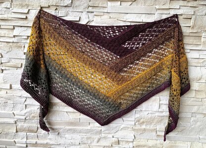 Flat Triangular Scarf "Styx"