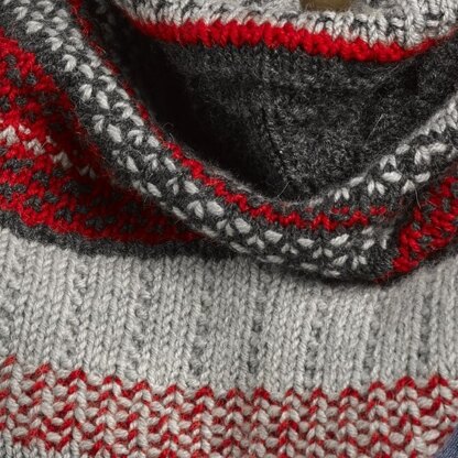 Valley Yarns 007 All The Textures Cowl