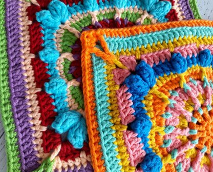 Granny Square | Maya