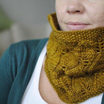 Leaving Cowl - knitting pattern