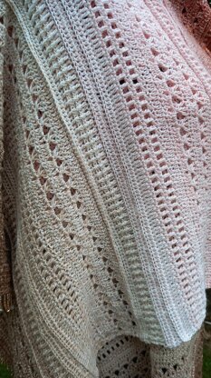 Fieldsong Shawl