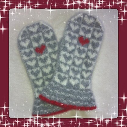 All Hearts Mittens