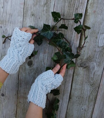 Bubble Fingerless Mittens