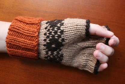 Dulcian Fingerless Gloves