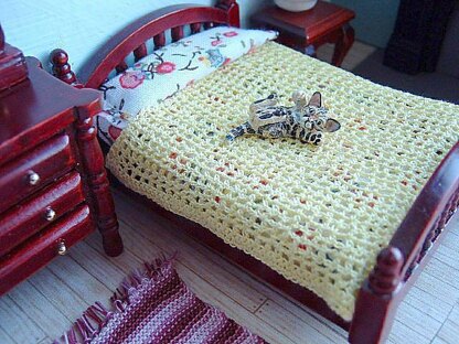 1:24th scale bedspread and blanket