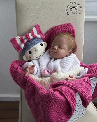 Baby Blanket with BowDoll