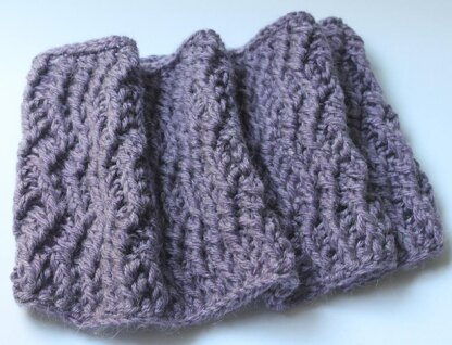 Waves Cowl