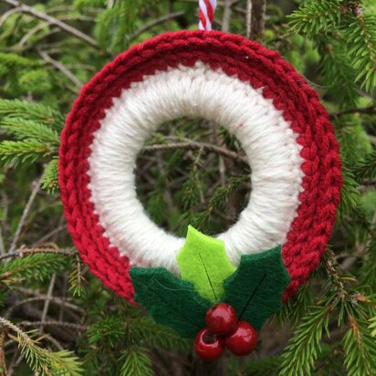 Wreath Christmas tree ornament