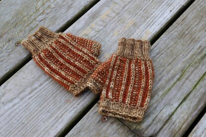 Hammy Fingerless Mitts