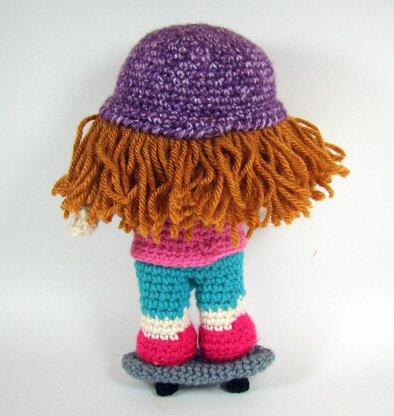 Kevvy the Skater Amigurumi