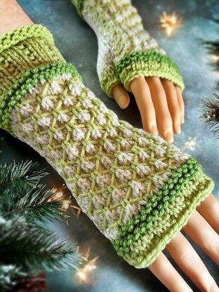 Lattice Fingerless Gloves