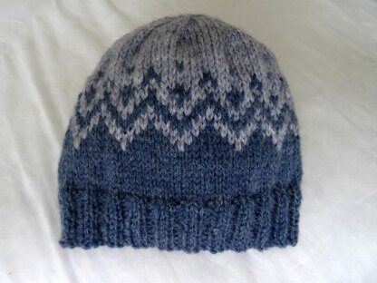 Mountain beanie hat