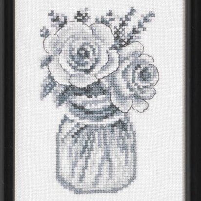 Permin Roses Cross Stitch Kit - 12 x 17 cm