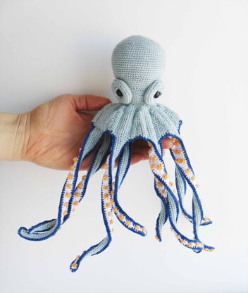 Claude the Octopus