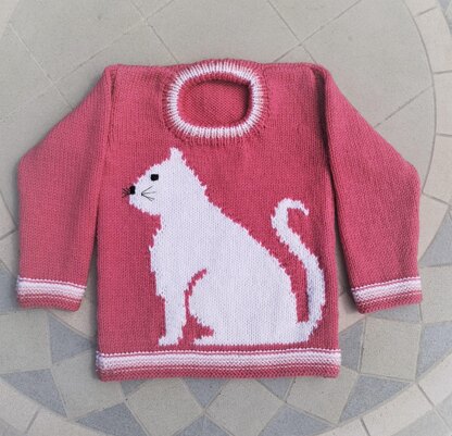 Cat on a Jumper Knitting pattern by iKnitDesigns | LoveCrafts