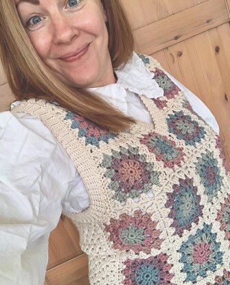 Edith Vest Crochet pattern by Little Golden Nook