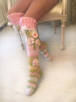 Pink socks with flowers