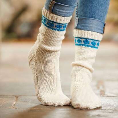 Spots Border Socks - knitting pattern