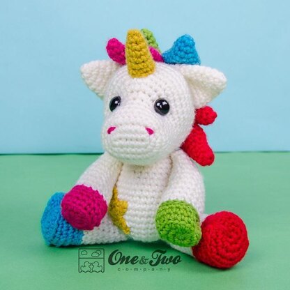 Nuru the Unicorn Amigurumi