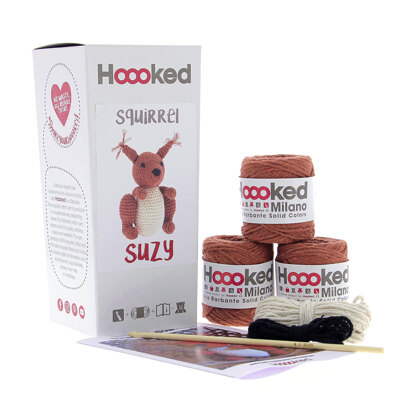 Hoooked DIY Crochet Kit Suzy Squirrel Eco Barbante