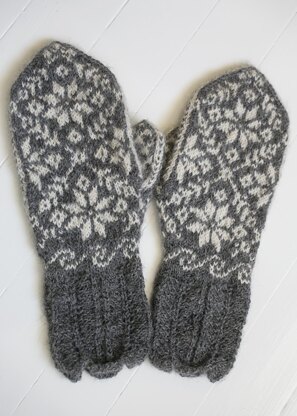 Norwegian Flower Mittens