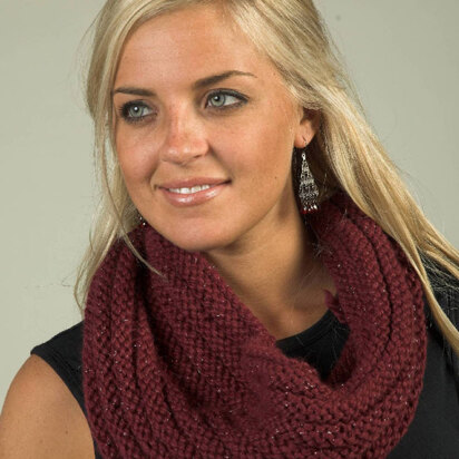 Cowl/Shoulder Wrap in Plymouth Yarn De Aire - F347 - Downloadable PDF