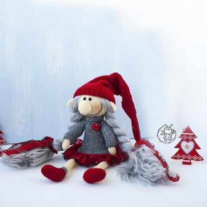 Elf girl Christmas doll knitted flat