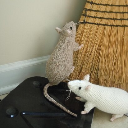 Rats! - knitting pattern