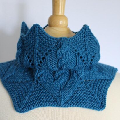 Jen Hagan Design Courtly Cowl PDF