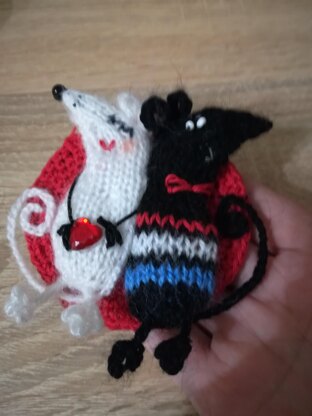 Knitting pattern The mice in love magnet Valentine's Day