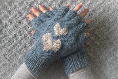 Hearts Fingerless Gloves