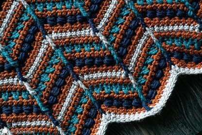 Mae's Chevron